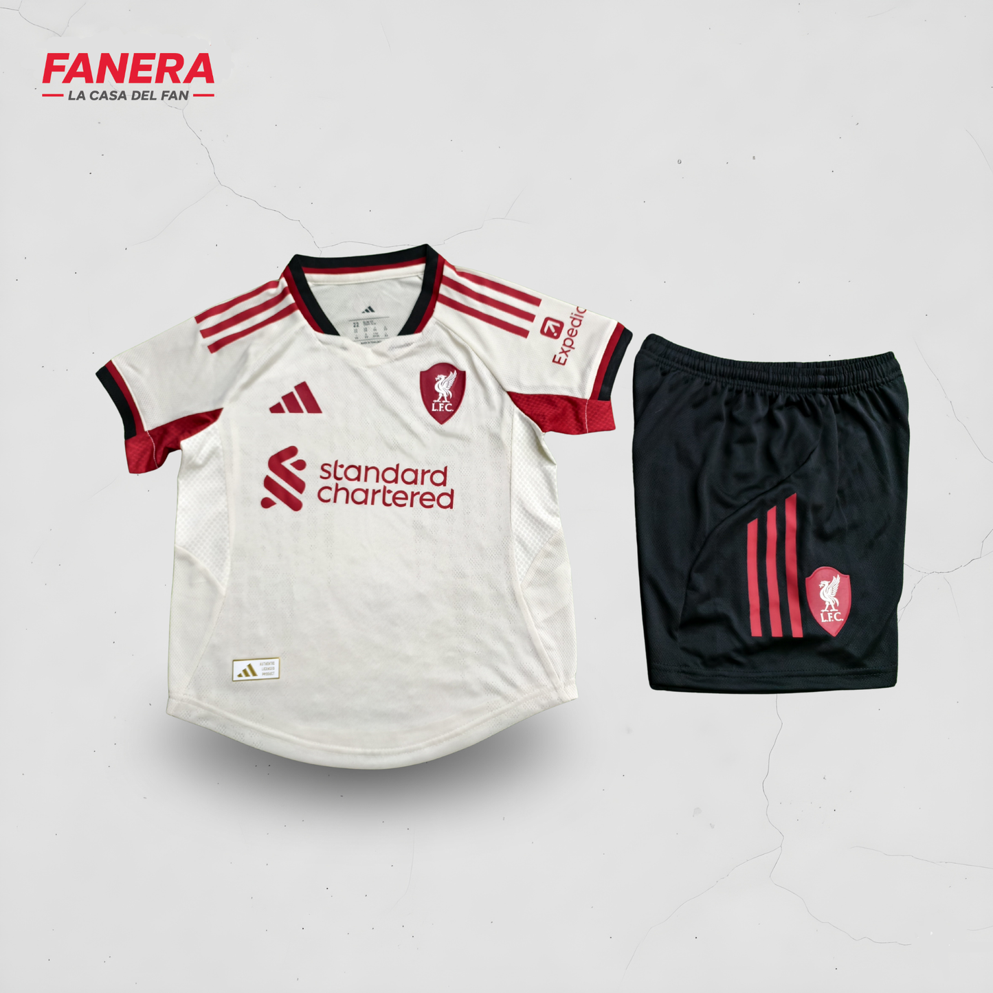Liverpool Visita 25/26 Niño