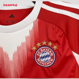 Bayern Munich Local 25/26 Niño