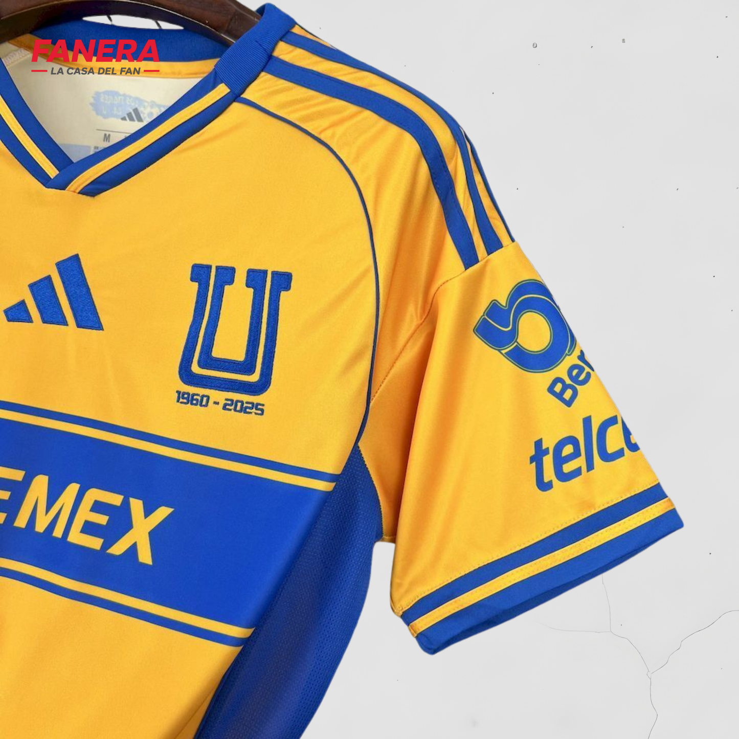 Tigres UANL Local 25/26 | Envío Express