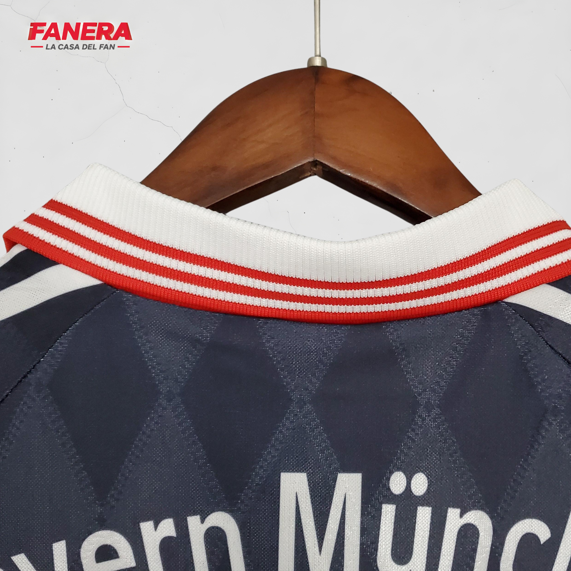 Bayern Munich 1997/99 Visitante